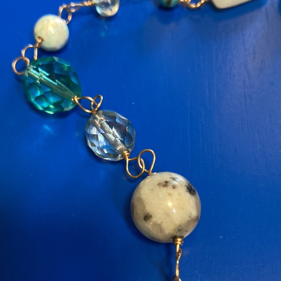 Vintage Buttons Necklace - Picture 6 of 9